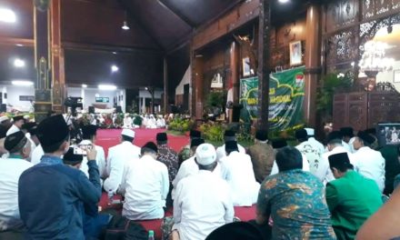 Khofifah: 2019 Imam Masjid dan Musholla Terima Tunjangan 2 Juta