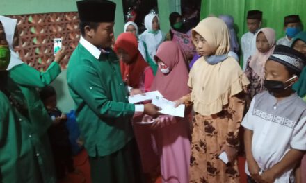Di Bulan Muharram LKKNU Tulungagung Santuni Anak Yatim dan Dhuafa