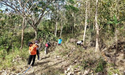 SAKOMA Tulungagung Kerja Bakti Buka Bumi Perkemahan