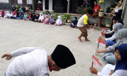 Dolanan Anak sebagai Upaya Mempekenalkan Maulid Nabi kepada Santri Balita