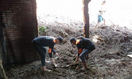 CBP KPP Tulungagung Terjun Bantu Korban Longsor