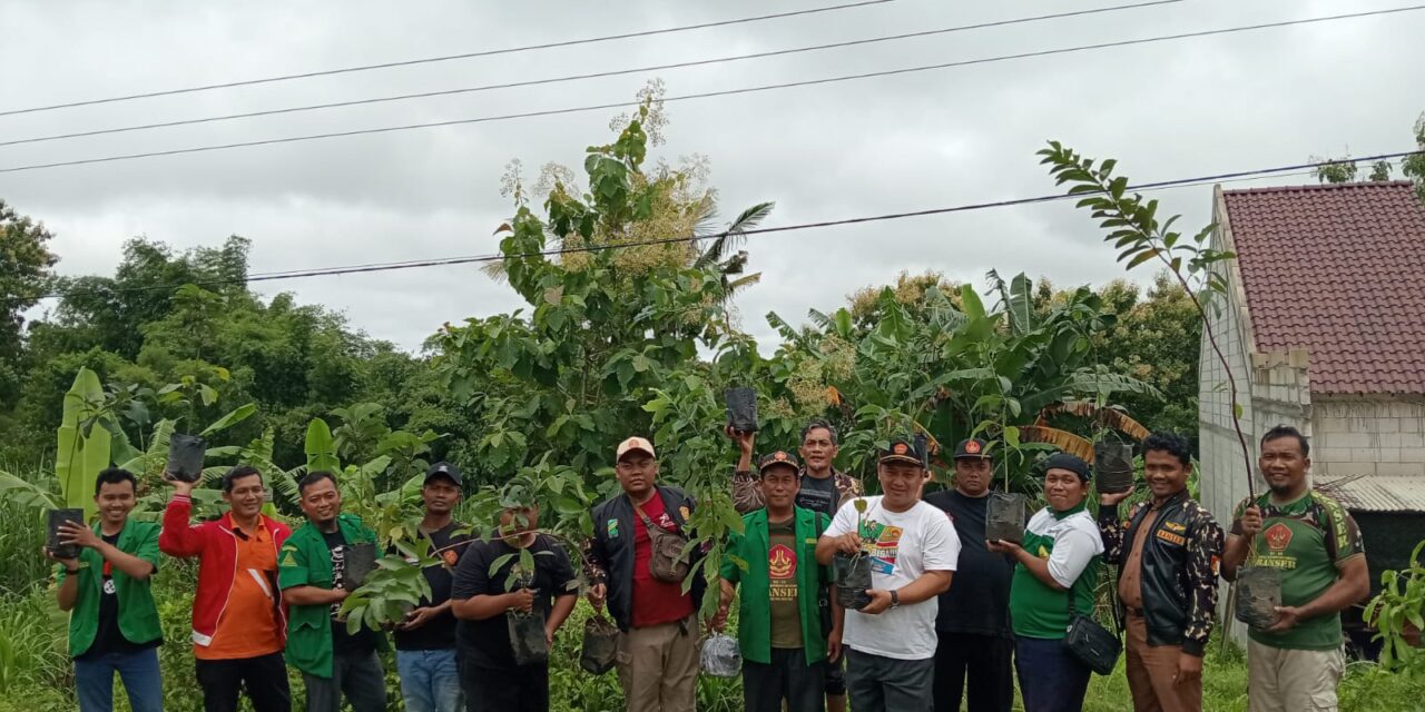 Pimpinan Cabang Gerakan Pemuda Ansor Tulungagung Tanam Alpukat dan Jambu Kristal di Pucanglaban, Wujud Nyata Peduli Lingkungan