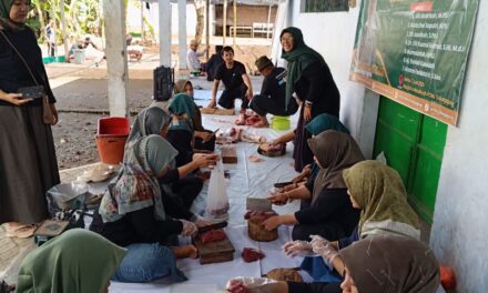 Fatayat NU Tulungagung Gelar Kegiatan Berkurban