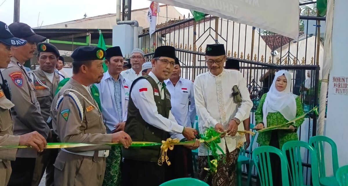 Khidmah MWC NU Gondang Layani Pemudik
